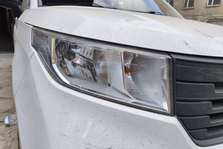 Used Wuling Hongguang PLUS 2019 1.5T Manual Standard Version 7 Seats
