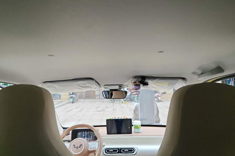 Used Wuling Hongguang MINIEV 2024 3rd Generation 215km Youth Edition Headliner