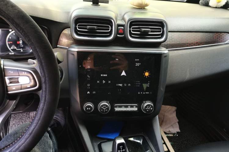 Used Lynk & Co 03 2018 1.5TD DCT JingPro Edition China V Standard Audio And AC Panel