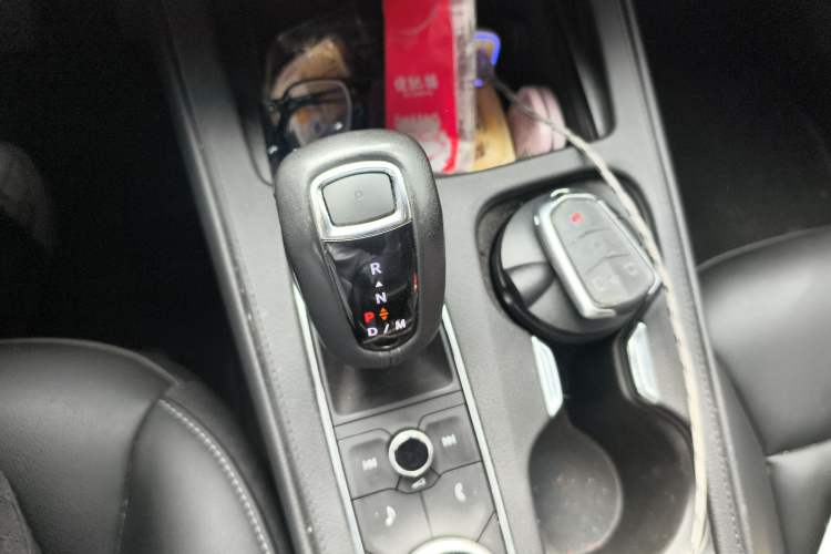 Used Cadillac XT4 2018 28T Two-Wheel-Drive Luxury Model