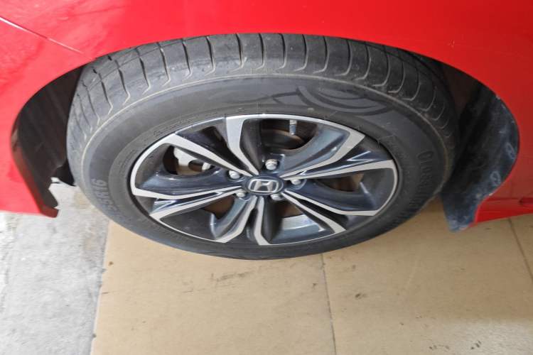 Used Honda Envix 2022 180TURBO CVT Comfort Version Left Front Wheel Hub