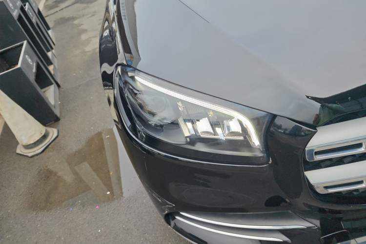 Used Mercedes-Benz GLS 2022 GLS 450 4MATIC Stylish Model Right Front Headlight