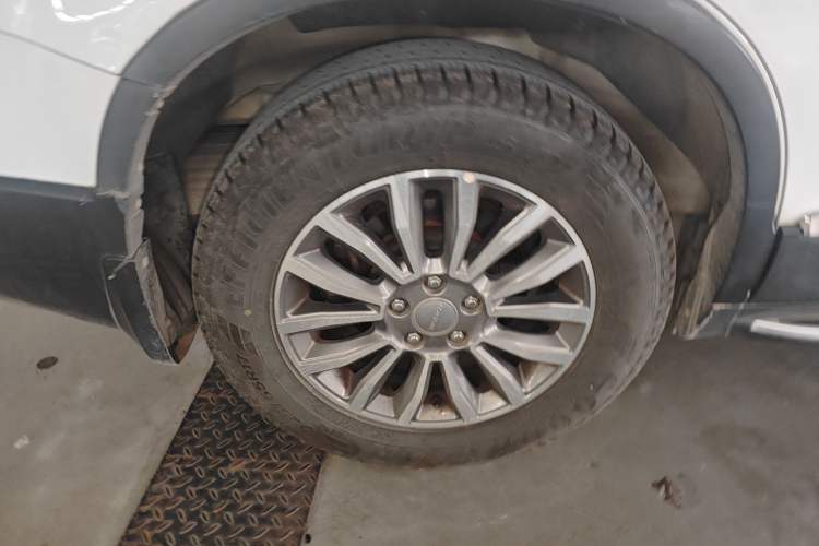 Used Haval H6 2015 Sport Edition 1.5T Automatic Two-Wheel Drive Luxury Model