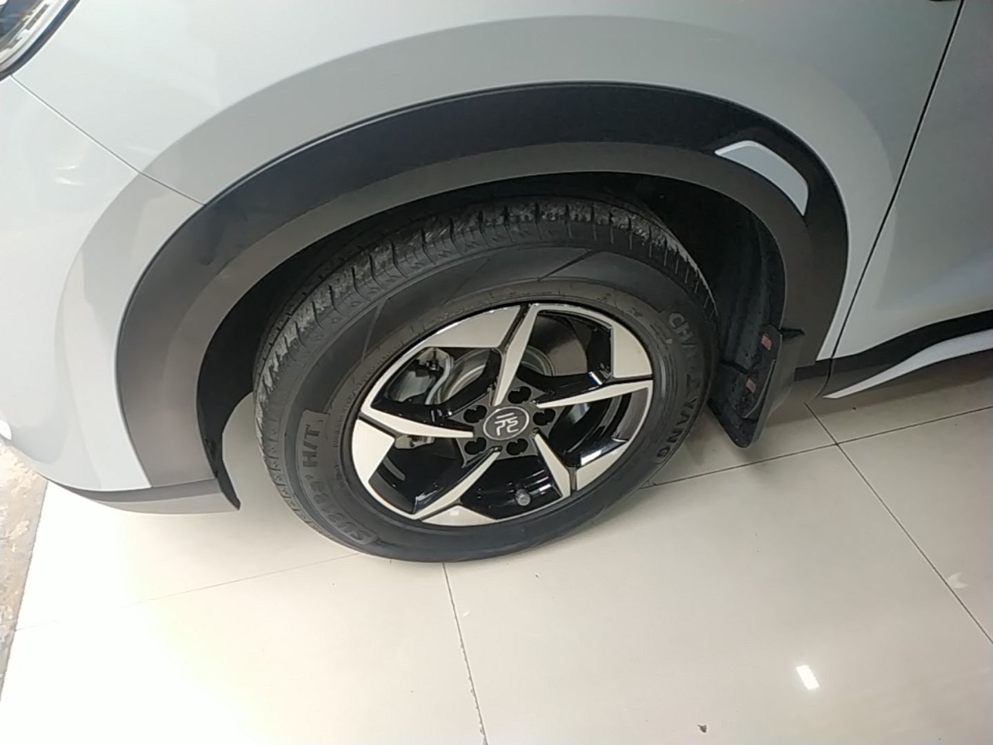 BYD Yuan UP 2024 401KM Leading Edition — снимка 10