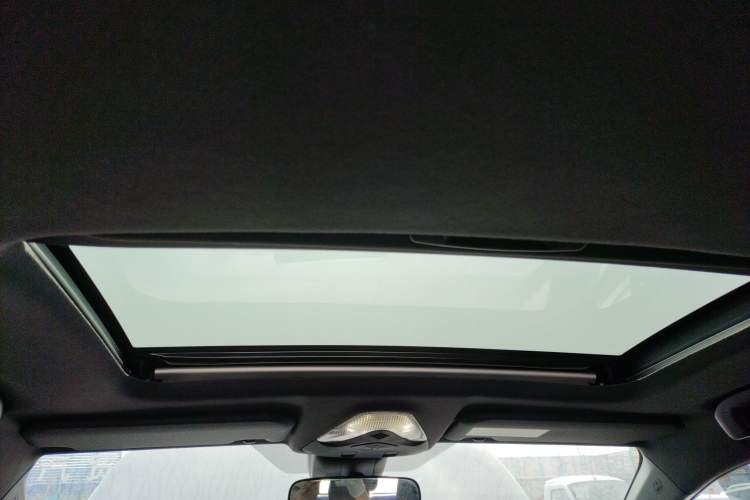 Used Toyota IZOA 2020 2.0L Enjoy Edition
