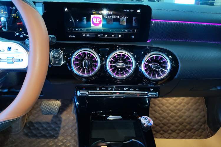 Used Mercedes-Benz A-Class 2021 A 200 L Sport Sedan Fashion Model Audio And AC Panel