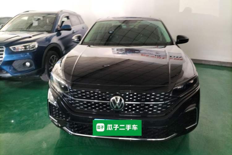 Used Volkswagen Passat 2024 330TSI Starry Elite Edition