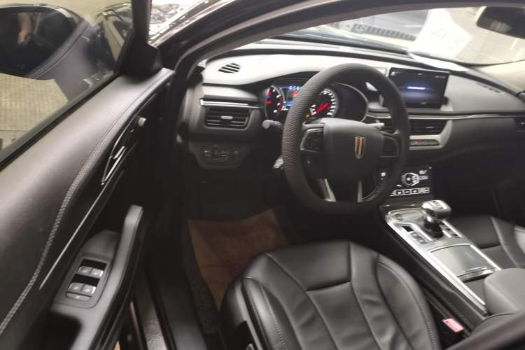 Used Hongqi H5 2020 1.5T DCT Flagship Edition Driver Seat