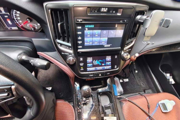 Used Toyota Crown 2018 2.0T Sport Edition
