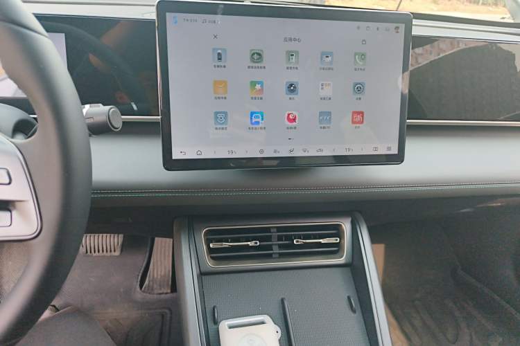 Used BYD Qin L 2025 DM-i Smart Drive 80KM Leading Model