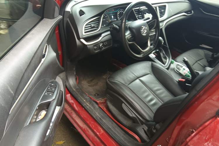 Used Buick GT 2019 18T Automatic Connected Elite Model China V Standard Driver Seat