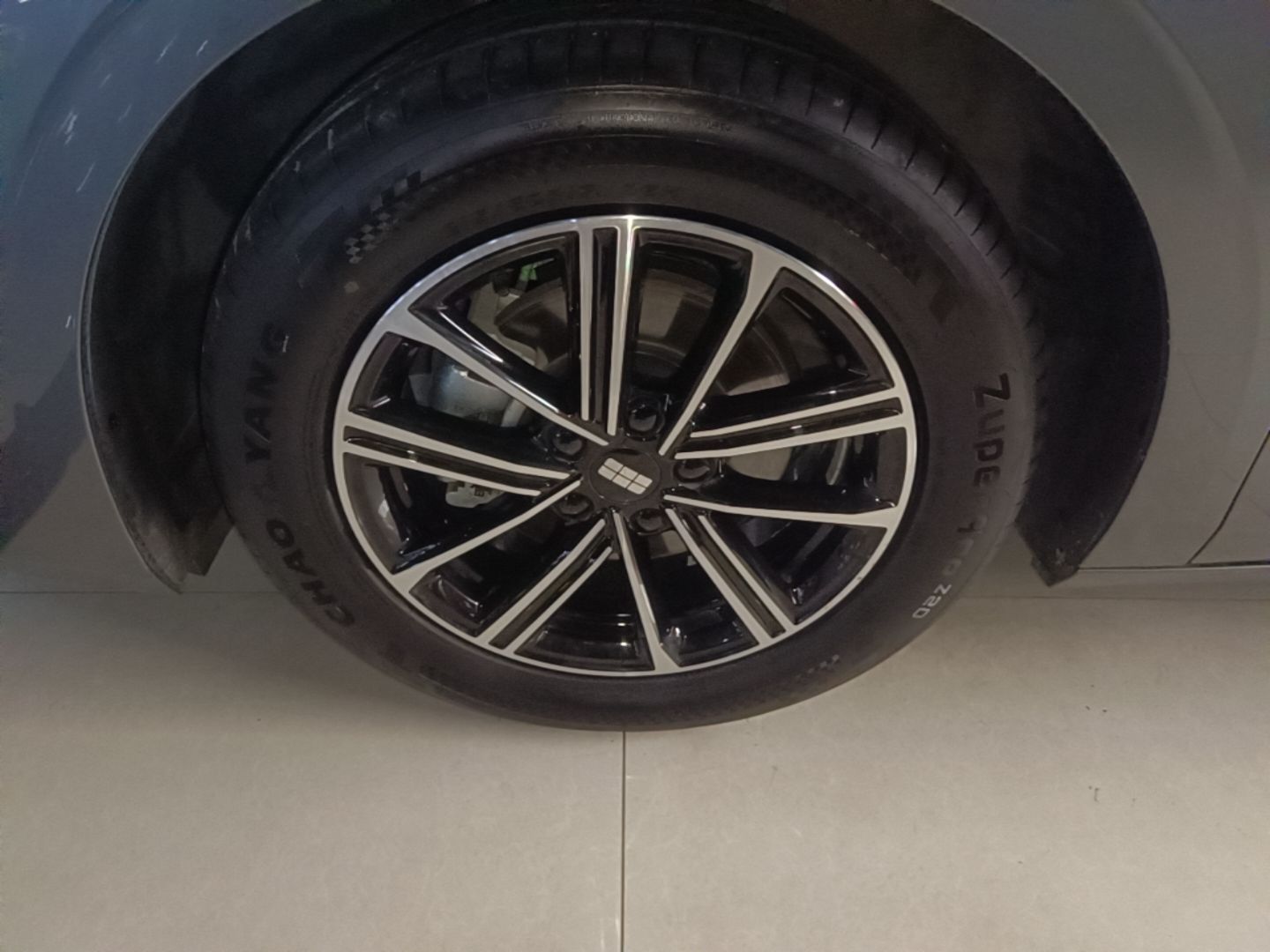 Geely Galaxy A7 2025 Model EM-i 70km Luxury Edition — снимка 10