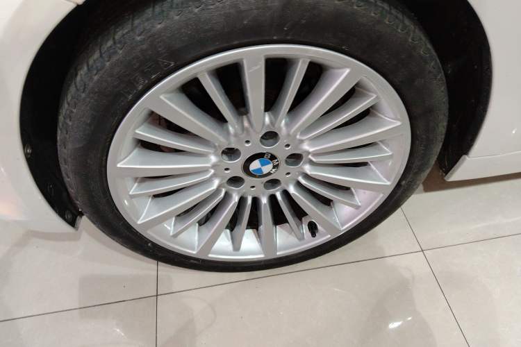 Used BMW 3 Series 2018 320Li Fashion Model
