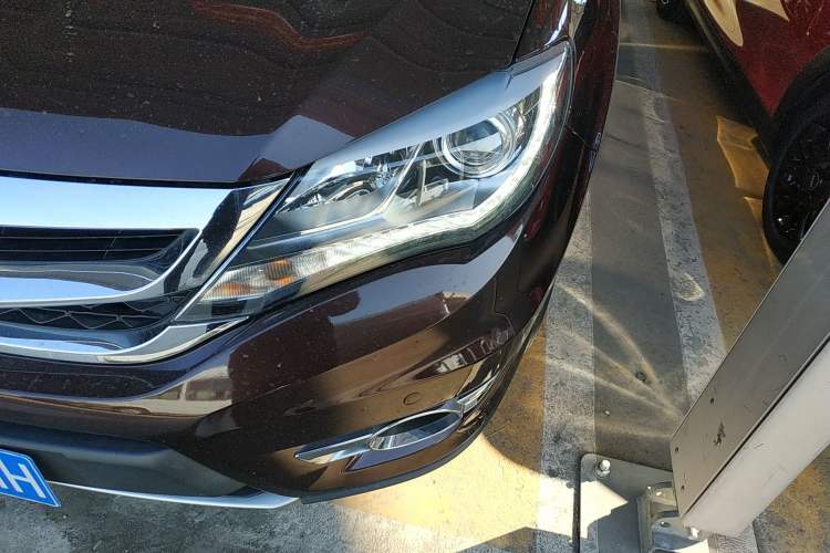 Used BYD S7 2015 2.0T Automatic Prestige Model