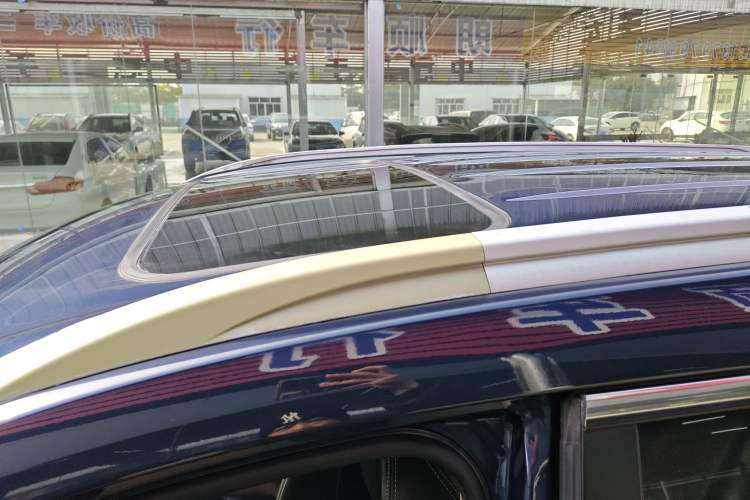 Used Dongfeng Fengon 580 2017 1.5T CVT Luxury Model
