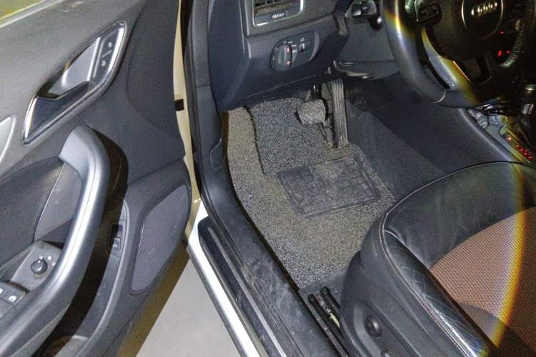 Used Audi Q3 2018 30th Anniversary Edition 30 TFSI Fashion Model
