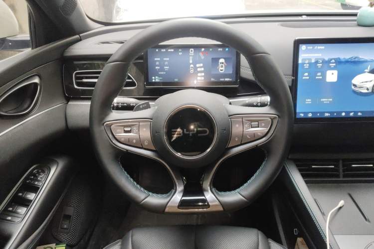Used BYD Seal 06 New Energy 2025 DM-i Smart Drive 120KM Prestige Model Steering Wheel