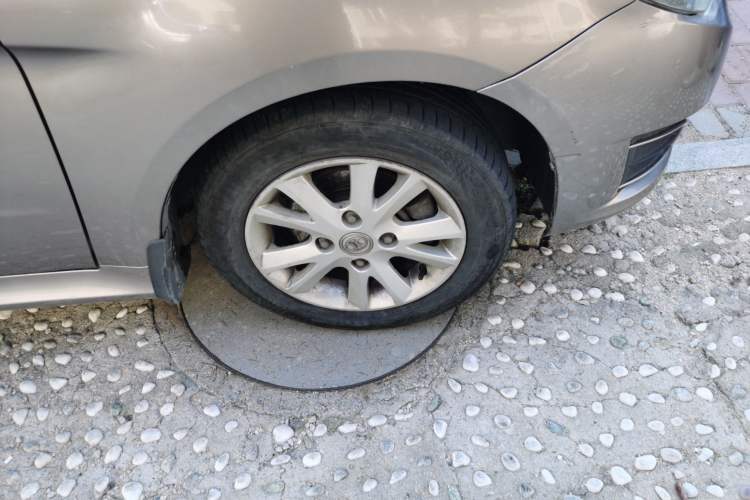 Used BAIC E Series 2012 Hatchback 1.5L Automatic Leshang Version