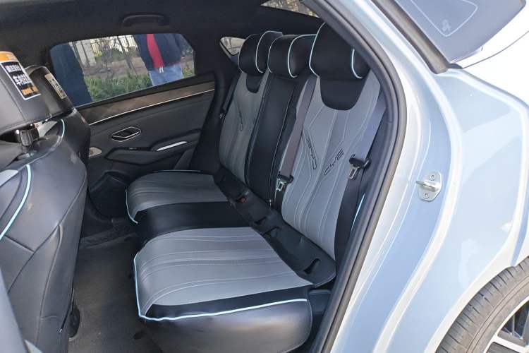 Used BYD Qin L 2024 DM-i 80KM Beyond Model Left Rear Seat