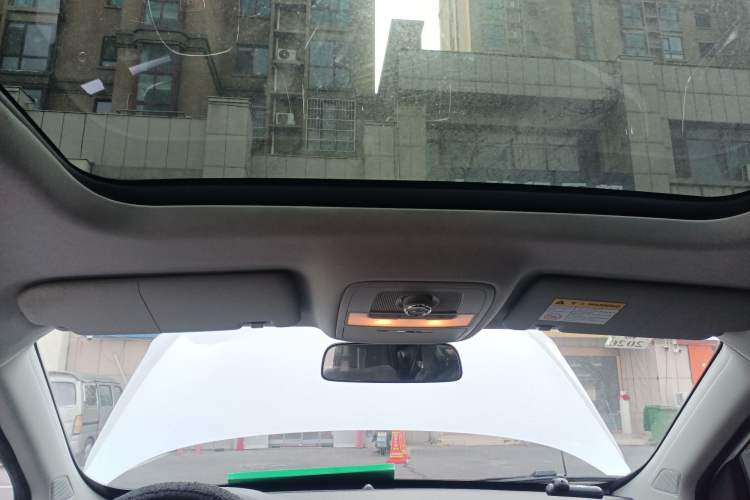 Used Roewe RX5 2018 20T Two-Wheel Drive Automatic Internet Smart Edition