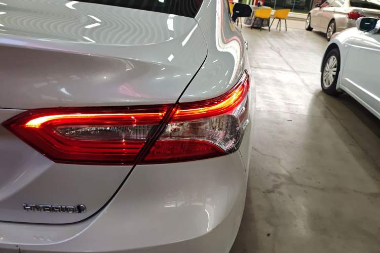 Used Toyota Camry 2021 Dual-Motor 2.5 HGVP Leading Edition Exterior 3