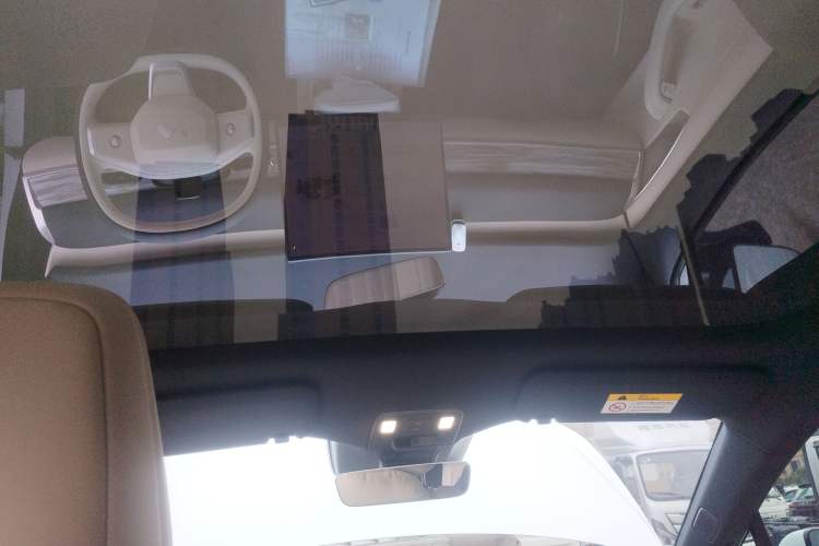 Used ONVO L60 2025 Model—60 kWh Rear-Wheel-Drive Version
