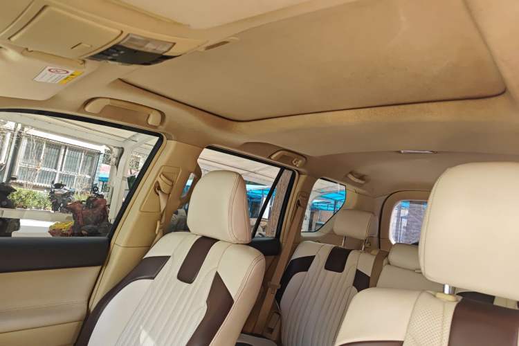 Used Toyota Prado 2015 2.7L Automatic Standard Edition Headliner