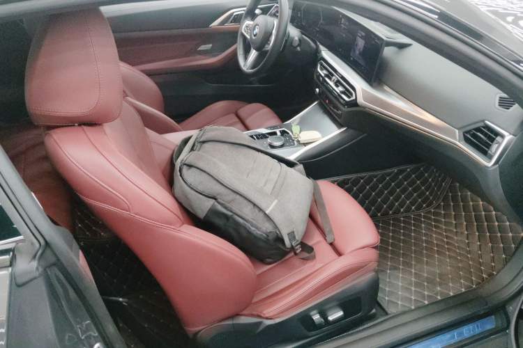 Used BMW 4 Series 2023 425i M Sport Night Edition Right Front Seat