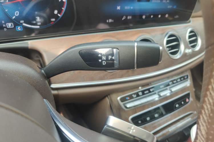 Used Mercedes-Benz E-Class 2021 Restyled E 300 L Luxury Edition
