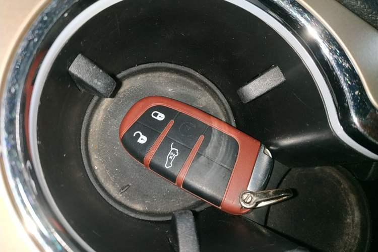 Used Jeep Grand Cherokee 2015 3.0L Comfort Navigation Edition