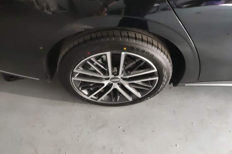 Used Geely Auto Emgrand 2026 Model 5th Generation 1.5T DCT Flagship Edition