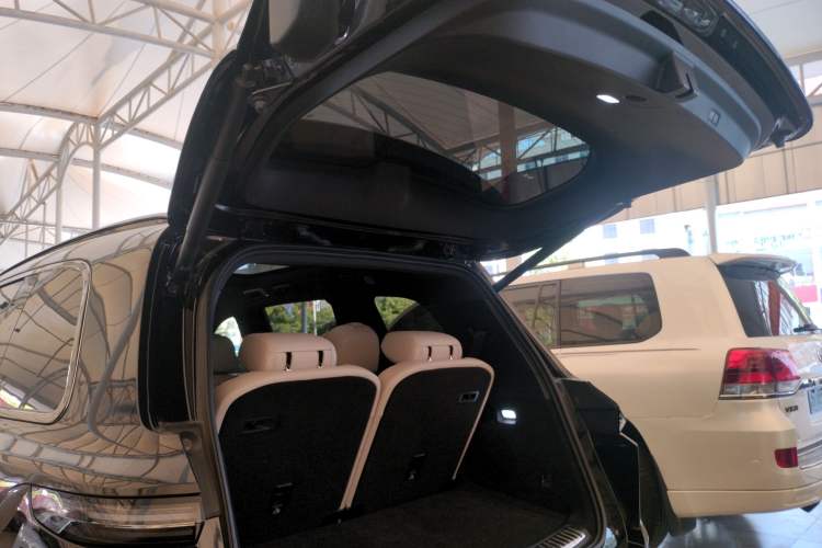 Used Li Auto L9 2024 Ultra Model Trunk