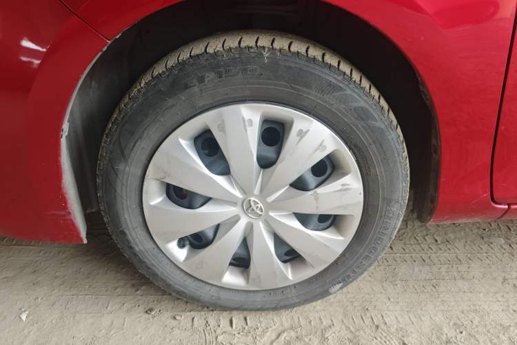 Used Toyota YARiS L Zhi Xuan 2014 1.3E Automatic Charm Edition
