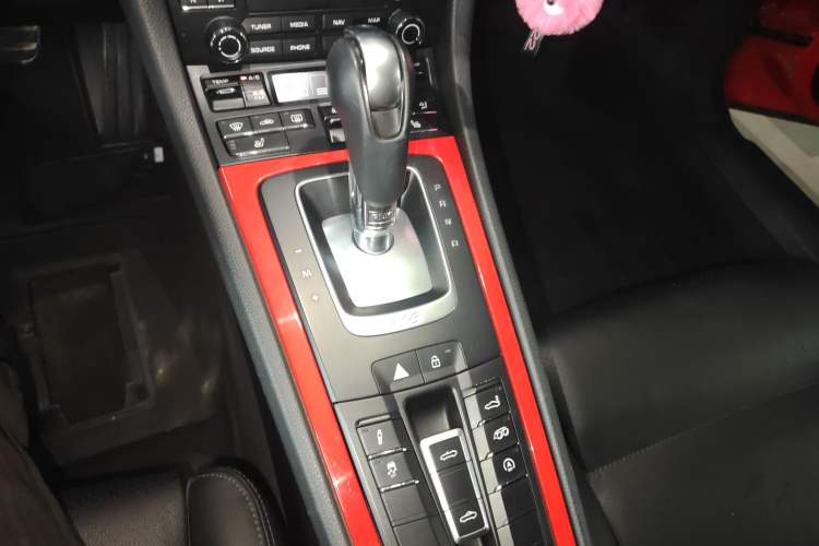 Used Porsche 718 2020 Boxster 2.0T Gear Lever
