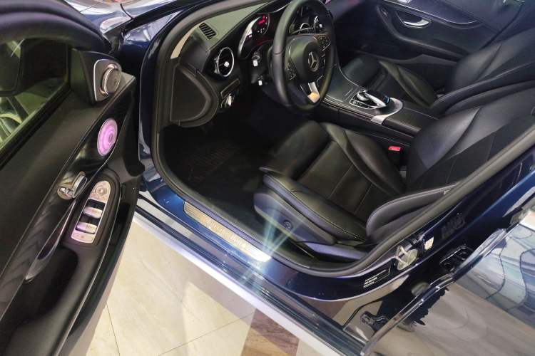 Used Mercedes-Benz C-Class 2018 C 180 L Fashion Edition Sport Version
