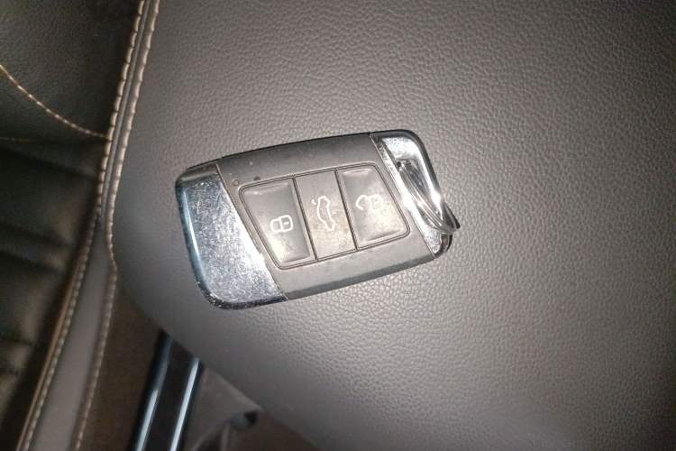 Used Volkswagen Passat 2019 330TSI Elite Edition China VI