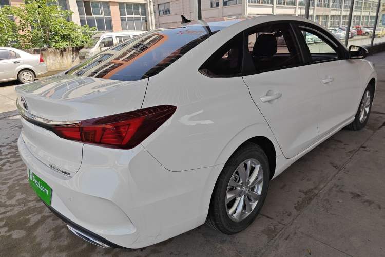 Used CHANGAN Eado 2021 PLUS 1.6L GDI Manual Elite Model
