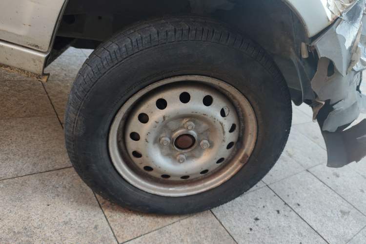 Used Wuling Zhiguang 2015 1.2L Practical LS-I Model