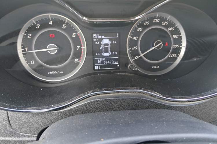 Used Baojun 560 2016 1.8L iAMT Luxury Model