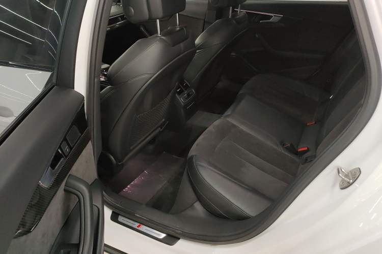 Used Audi A4L 2022 45 TFSI quattro Prestige Dynamic Edition Left Rear Seat