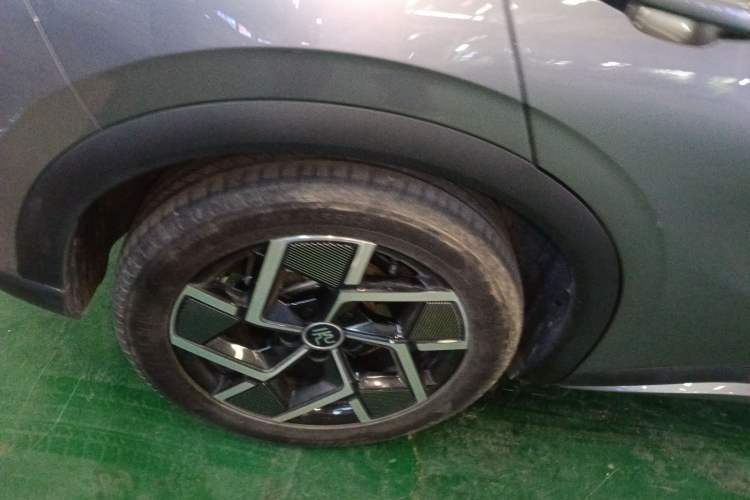 Used BYD Yuan PLUS 2024 Honor Edition 510KM Beyond Model Right Rear Wheel Hub