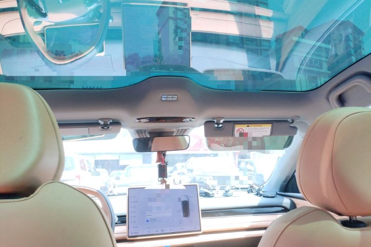 Used Geely Galaxy Galaxy 8 2025 130km EM-i Deluxe Edition
