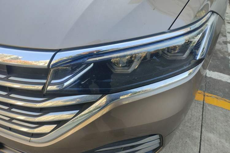 Used Volkswagen Viloran 2020 380TSI Prestige Edition