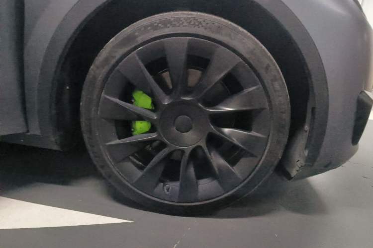 Used Tesla Model Y 2021 Standard Range Rear-Wheel Drive Version