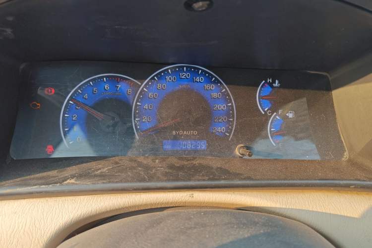 Used BYD F3 2013 Energy-Efficient Model 1.5L Manual Comfort Version
