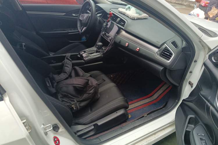 Used Honda Civic 2016 220TURBO CVT Luxury Edition