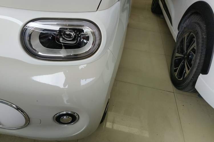 Used Wuling Hongguang MINIEV 2024 3rd Generation 215km Advanced Version Left Front Headlight