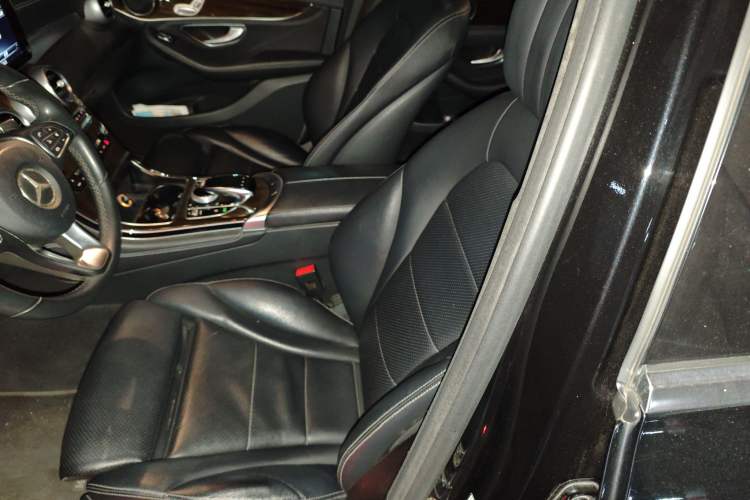 Used Mercedes-Benz GLC 2017 GLC 260 4MATIC Luxury Model Left Front Seat