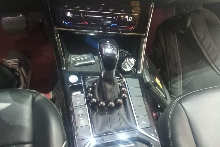 Used Volkswagen Passat 2022 330TSI Starry Elite Edition Custom Version
