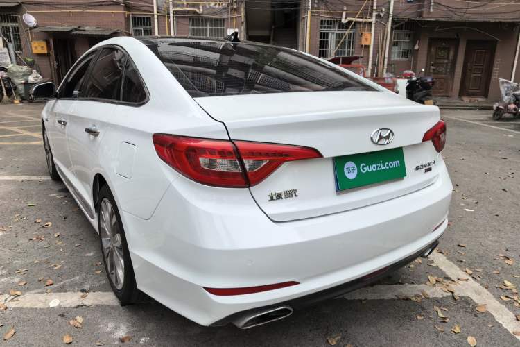 Used Hyundai Sonata 2015 1.6T GLX Advanced Model Rear Left 45 Deg